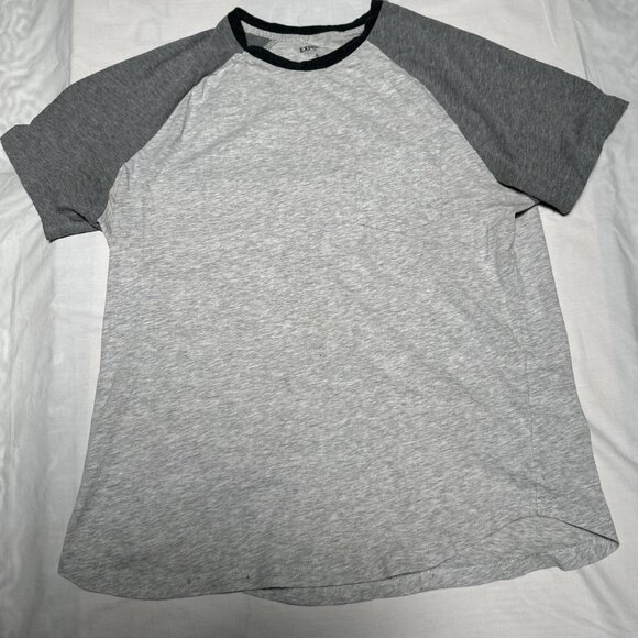 Express Men’s Raglan Tee – Medium - Picture 2 of 9